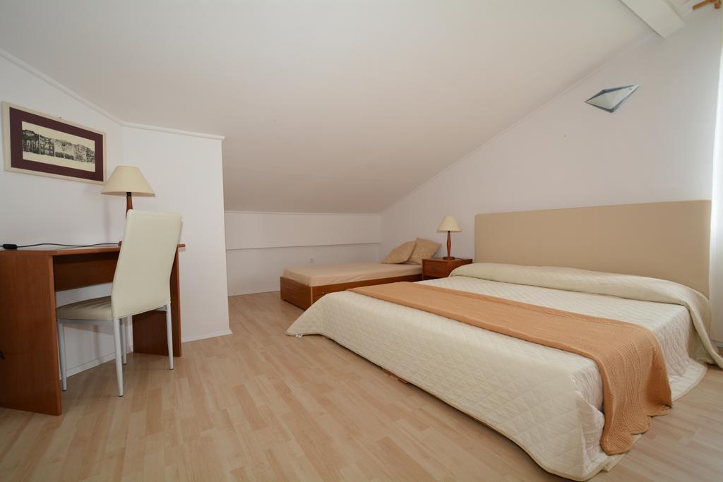 Apartments Gala Poreč Rum bild
